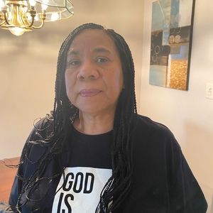 Meet your Posher, Annette